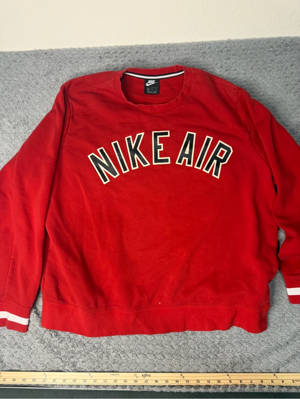 Nike Red Crewneck Sweatshirt with Contrasting NIKE AIR Logo
